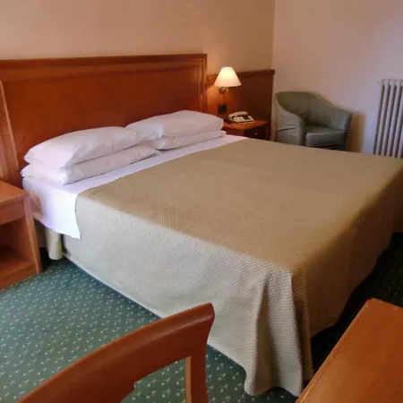 Hotel Premeno Hotell 3*